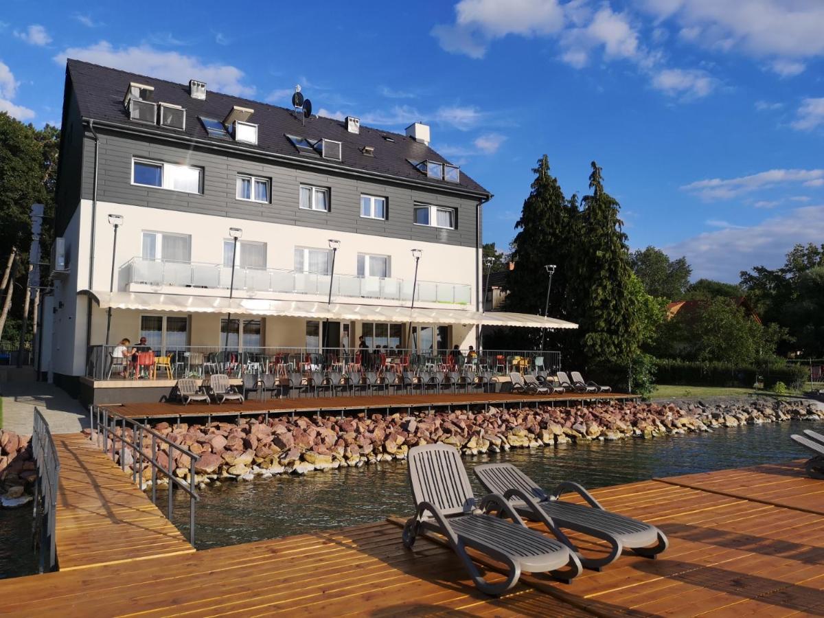 Balatonvilágos Dalma Panzio B&B 외부 사진
