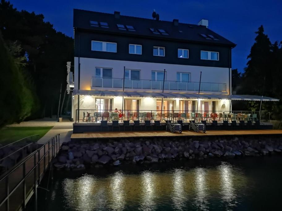 Balatonvilágos Dalma Panzio B&B 외부 사진