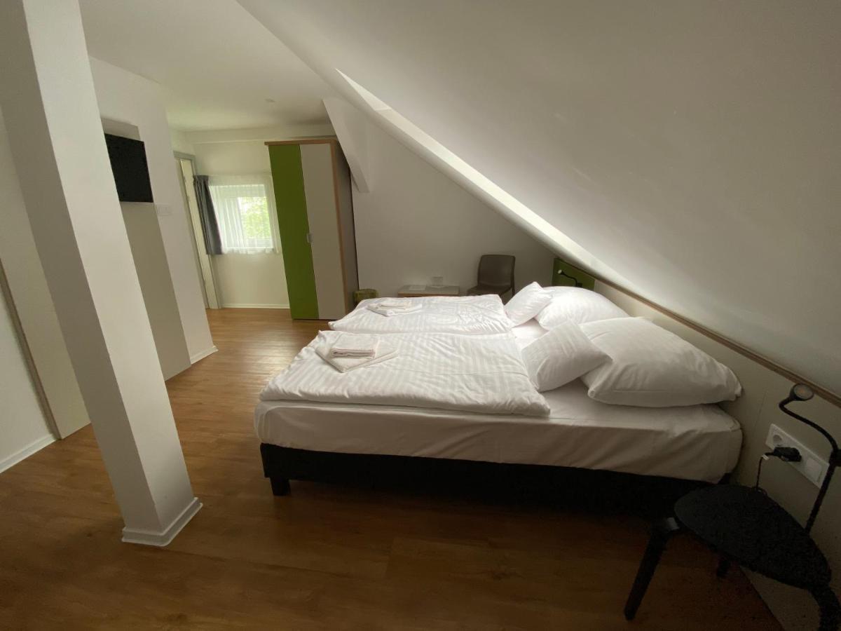 Balatonvilágos Dalma Panzio B&B 외부 사진