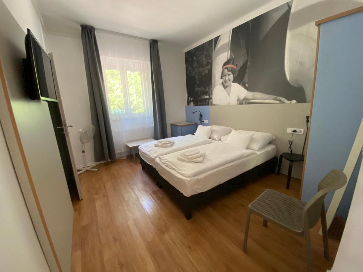 Balatonvilágos Dalma Panzio B&B 외부 사진