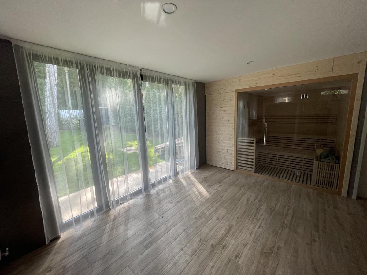 Balatonvilágos Dalma Panzio B&B 외부 사진