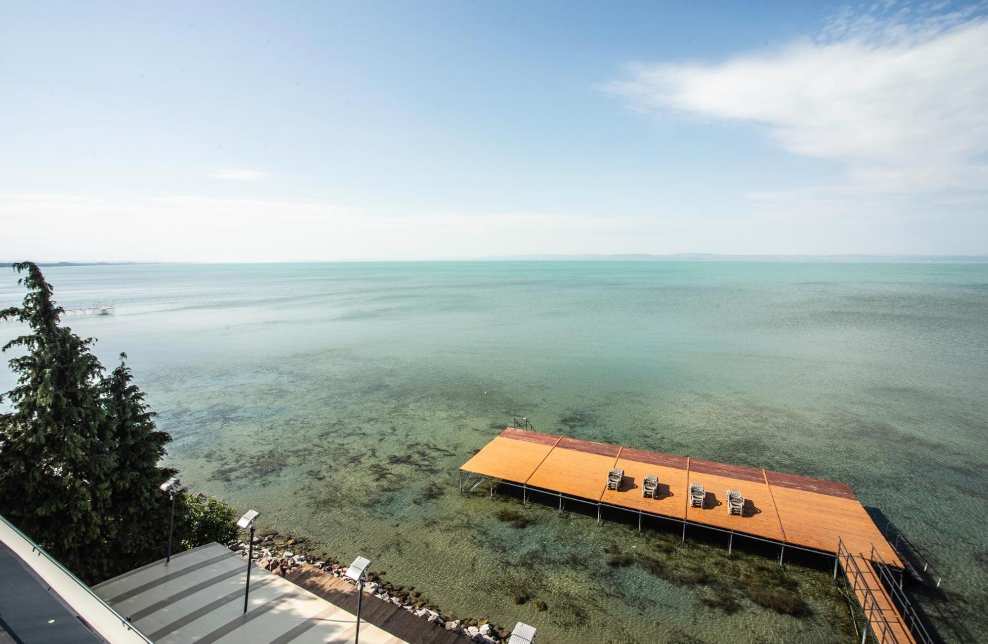 Balatonvilágos Dalma Panzio B&B 외부 사진